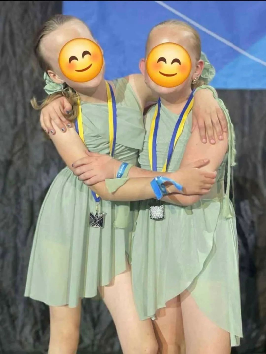 DUO - Dräkter för SLOW eller MODERN – kuva 2 / 4
