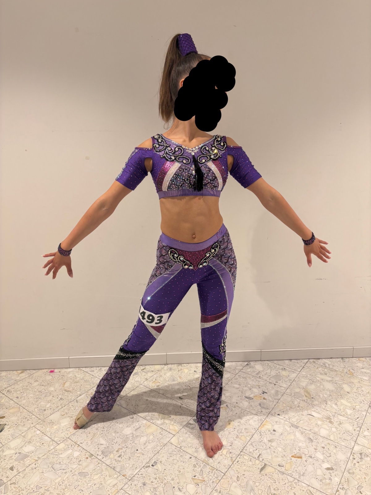 Lila disco solo dräkt 💜 – bild 1 av 4